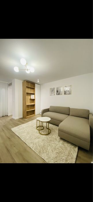Proprietar închiriez garsonieră, recent renovată
