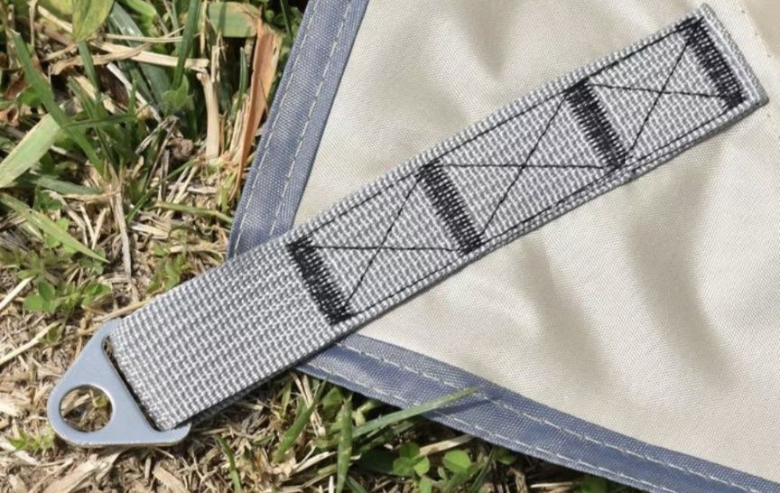 Тент для кемпинга