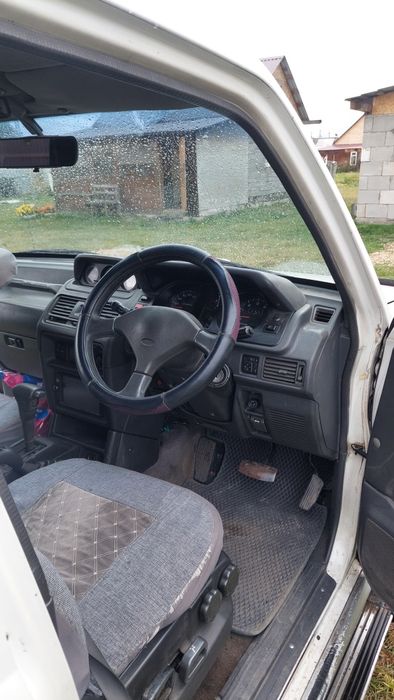 Продам митсубиши паджеро 2