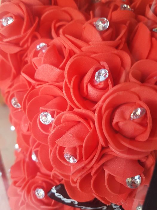 Мече от рози е перфектния подарък!