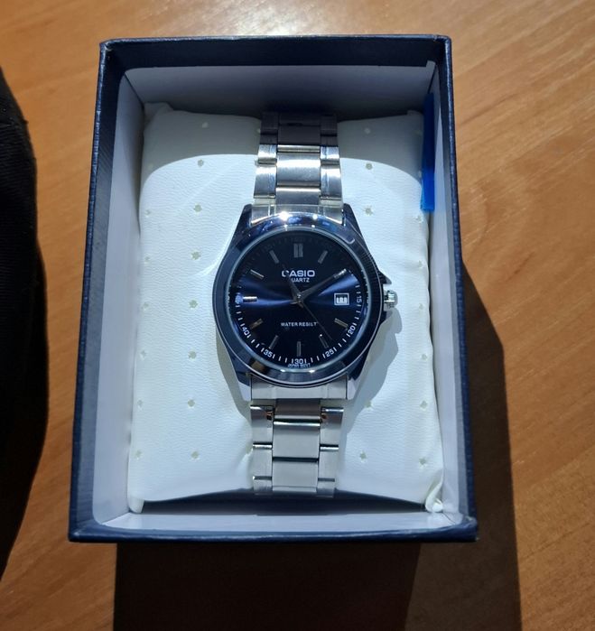 Casio 1183A 2ADF кварцевый часы