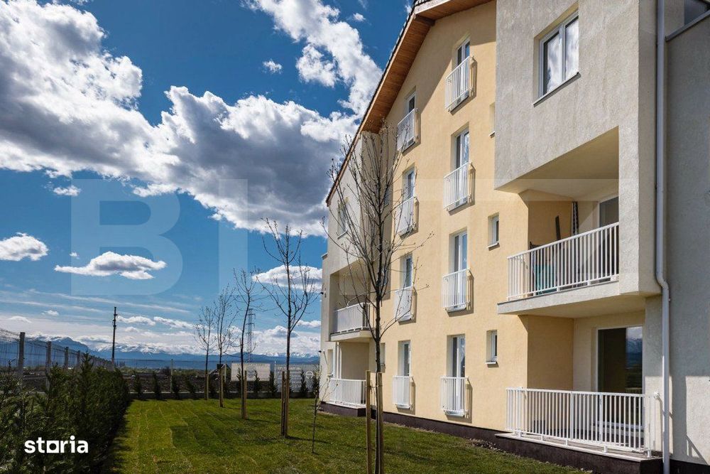 Apartament 3 camere, bloc tip vila P + 2, Sanpetru