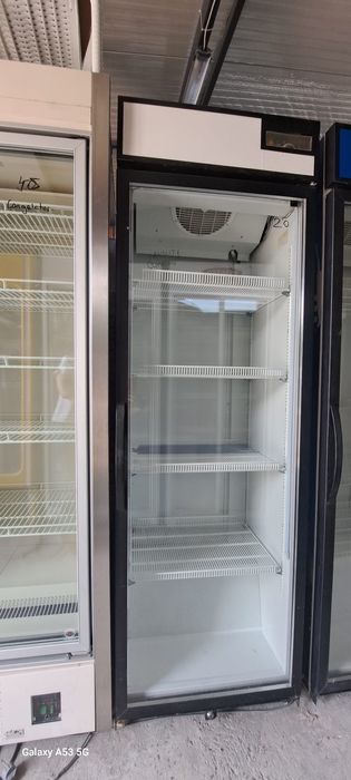 Vitrina frigorifica model mare frigider lada