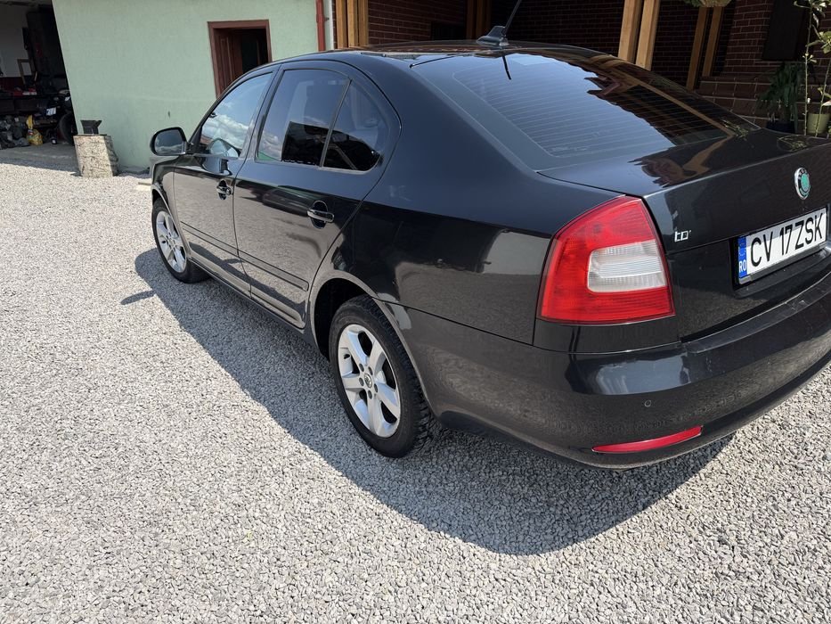 SKODA Octavia 2012 — imagine 4