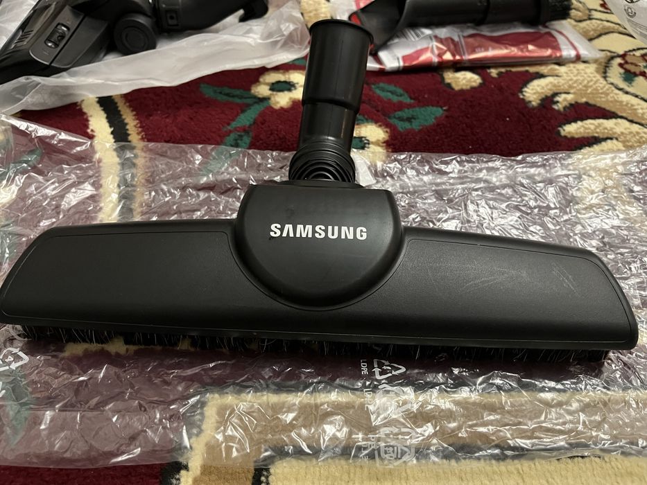 Продам новый пылесос