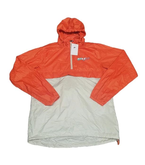 Мъжкa Ветровка Nike SB

Чисто нови с етикети. 

Размер S

Цена 109 лв.