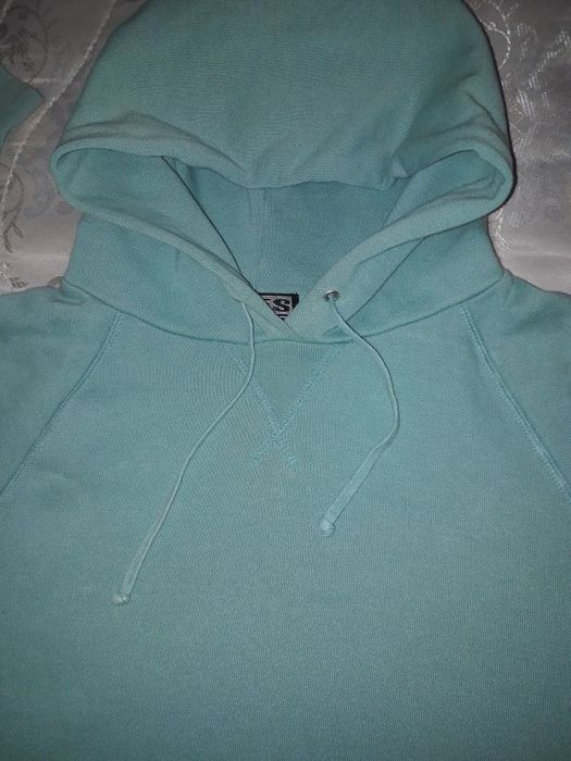 Худи или толстовка