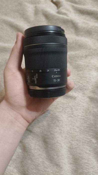 Vând canon RF 15-30mm f4.5-5.3  IS STM