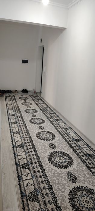 Янги хаёт хушнуд махалла 6- этаж 2хонали(73,25кв)сотилади.