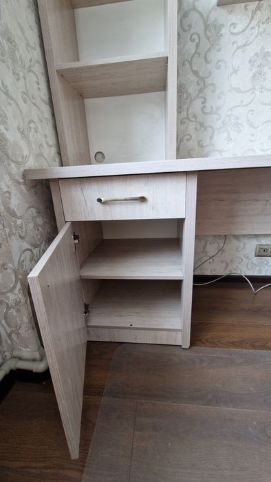 Продам рабочий стол