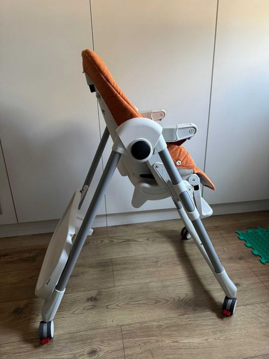 Scaun de masa 2in1 Peg Perego Prima Pappa Material Premium