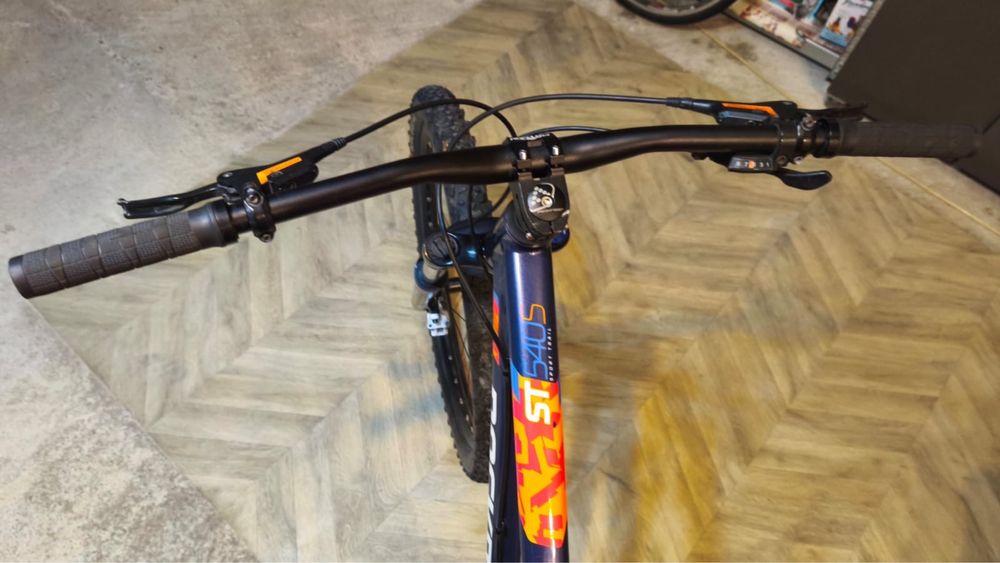 Rockrider 540s full-suspension