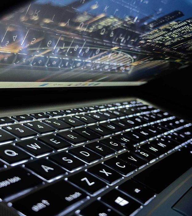 Srochna Oxirigacha o'qing! Hp EliteBook noutbook