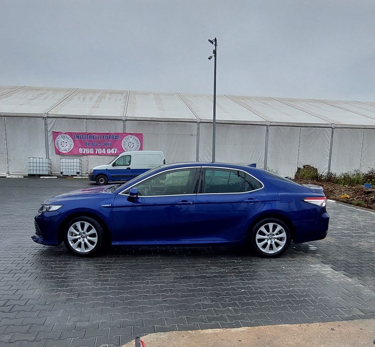 Toyota Camry V70 Hybrid 2020. CAR PLAY/ANDROID AUTO in stare foarte bu
