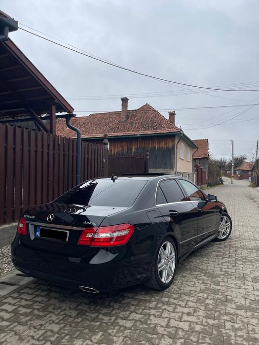 Mercedes-Benz E250 4Matic