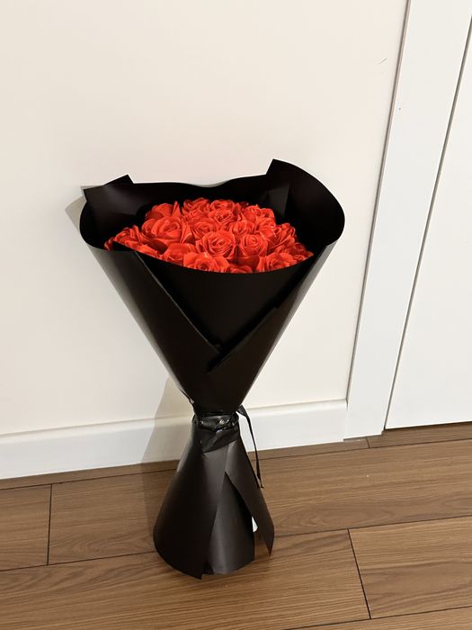 Букет цветов атласный