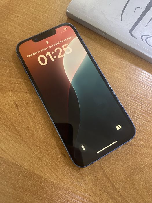 iPhone 13 в хорошем состояний