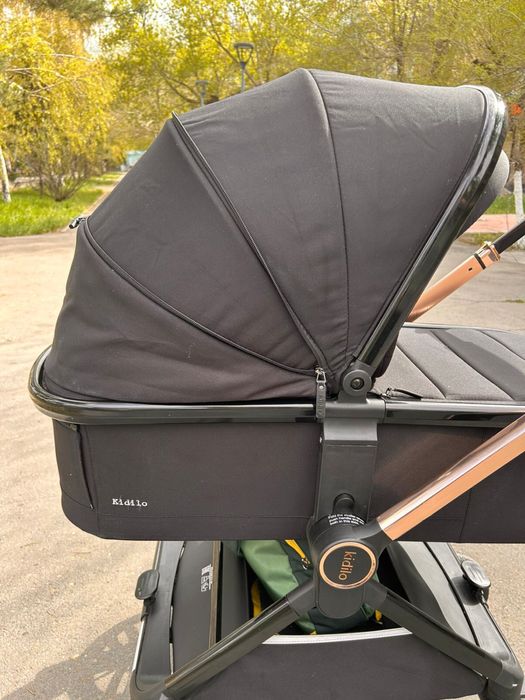 Продам коляску kidilo 2в1