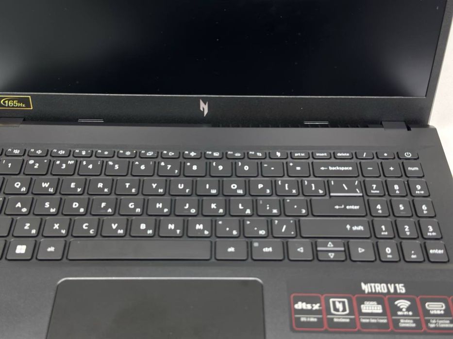 Acer Nitro V15 ryz en 5-7 (2