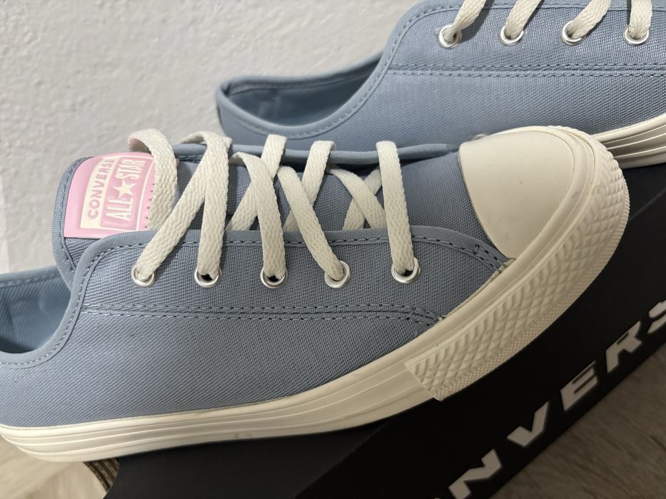 Converse Chuck Taylor All Star Low, damă, mărimea 37, noi, cu cutie
