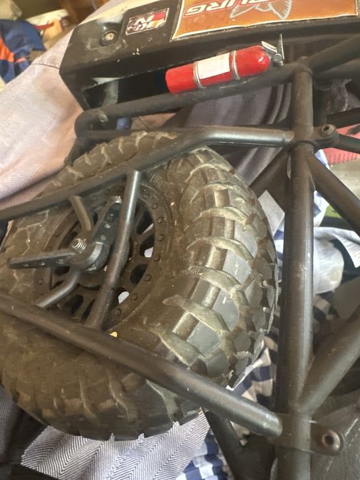 Axial RC Trophy 1/10