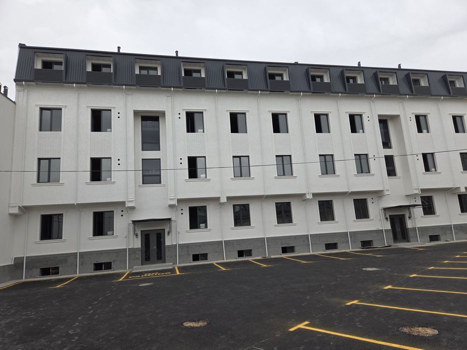 2-xonali  yevro kvartira sotiladi