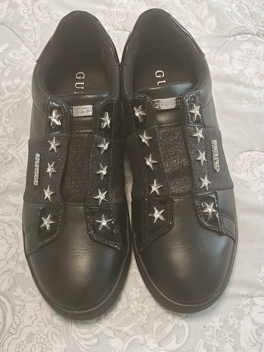 Дамски обувки GUESS