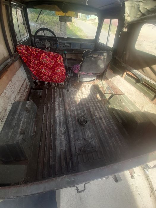 Luaz  rangi vayeni svet radnoy