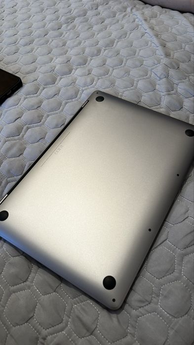 Makbook pro/ M1 / Apple / Макбук / м1 / 2020/ Ноутбук