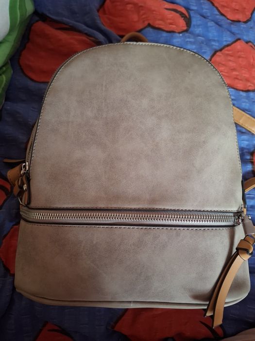 Pantofi dama .Adidași comozi.