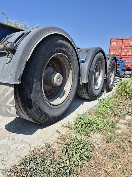 Vand / Schimb Semiremorca Container