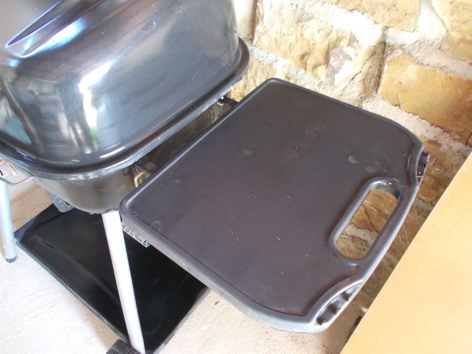 MASTER Grill&Party Барбекю на дървени въглища с капак