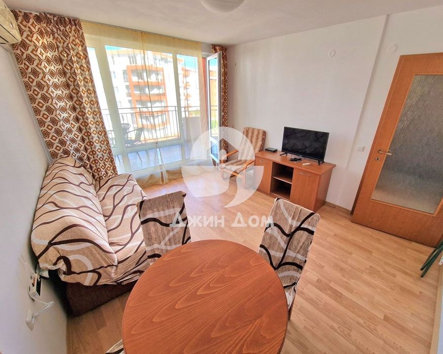 Продава се Двустаен апартамент в к.к. Елените - 67 кв.м за 1306 €/кв.м - Снимка #1