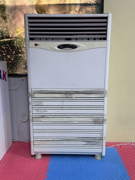 Кондиционер напольный,настенный