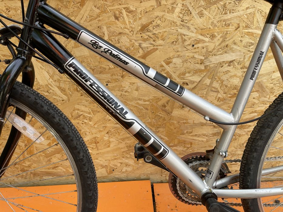 Bicicleta cadru dama profesional roti 26”