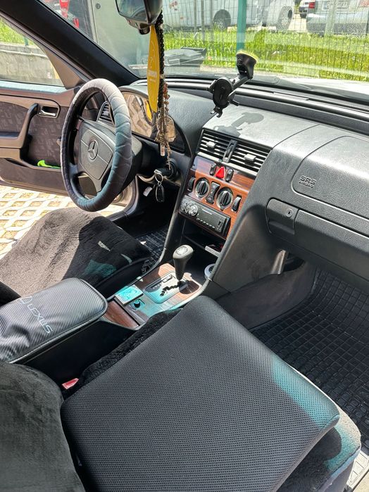 Мерцедес w202 c 250td