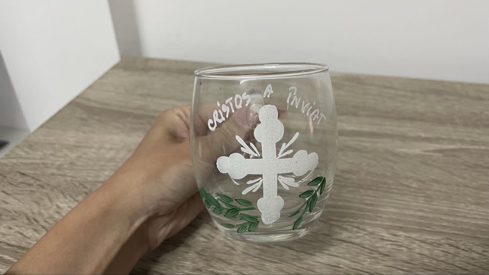 Cana de paste, cu motive pascale