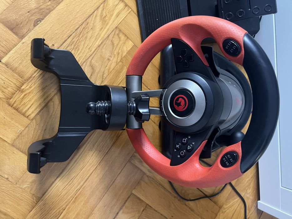 Volan Gaming Marvo GT-902 cu Pedale - PC / PS4 / Xbox One / PS3