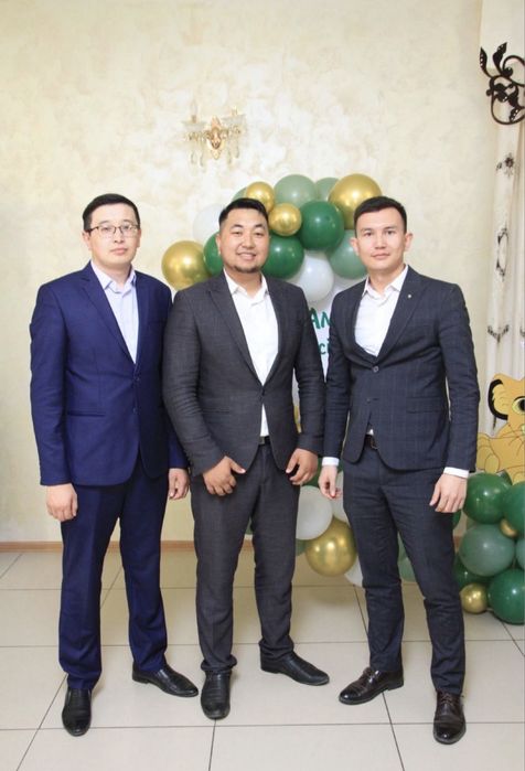 Асаба, Тамада, Шоумен!!