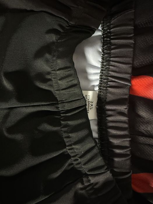 Велокомтюмы и ласты