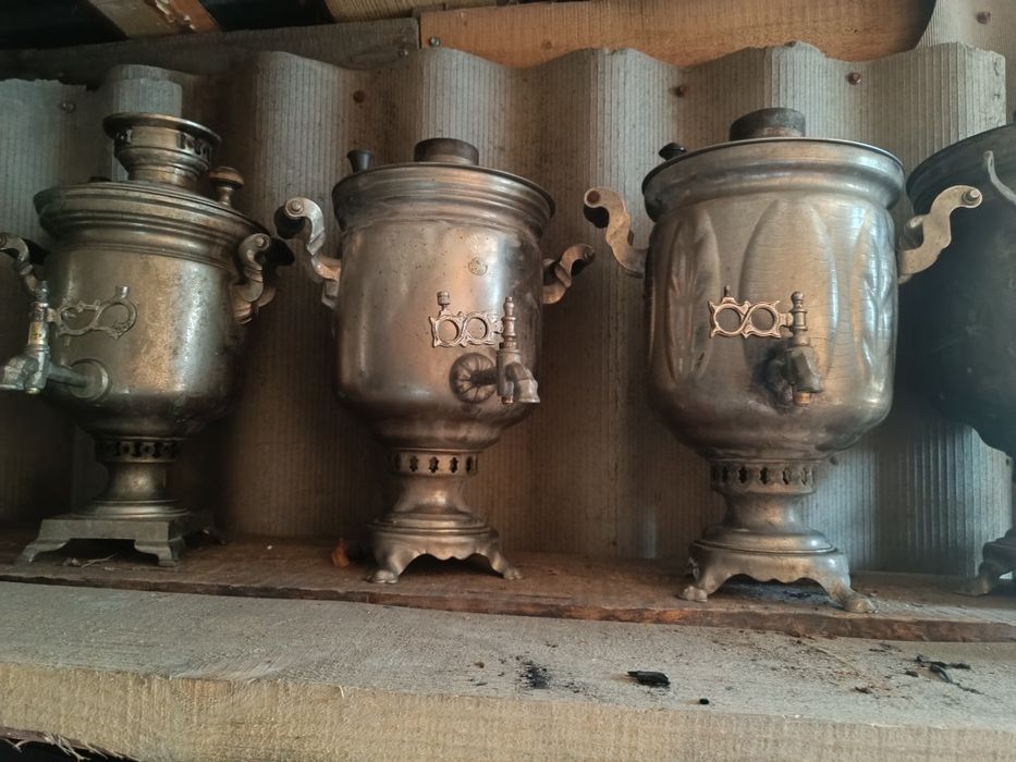 Самовар на дровах.