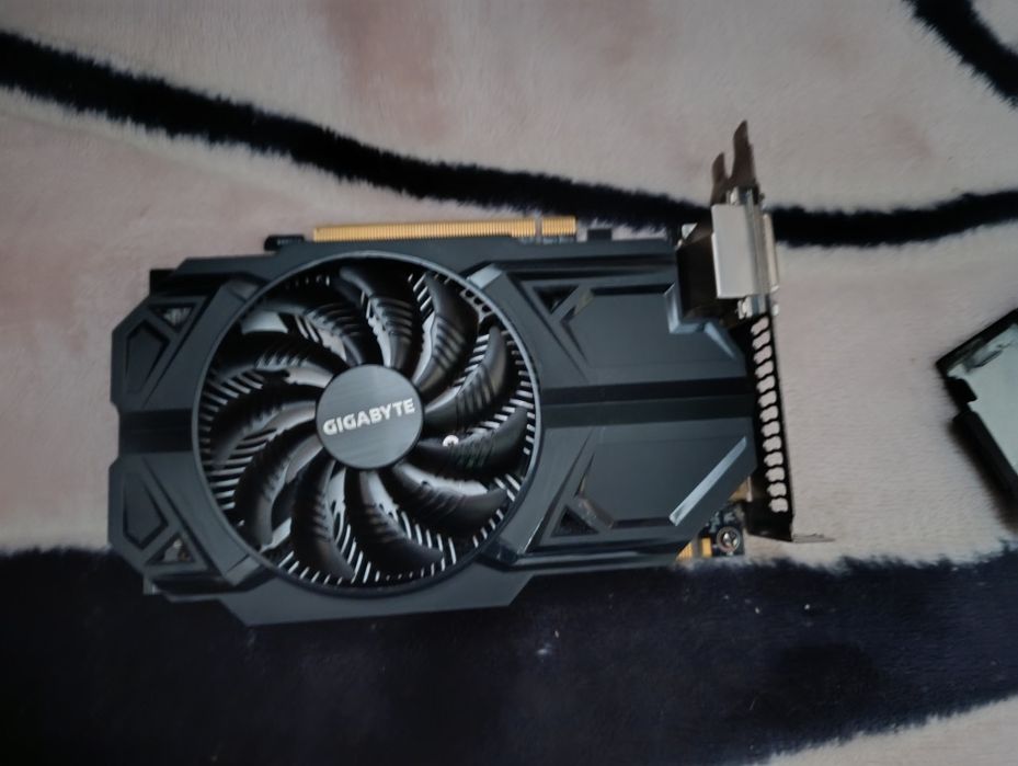 Видео карта gtx 950 2gb