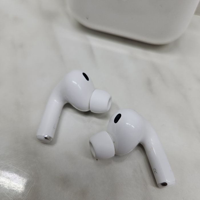 Casti Apple AirPods 3 Pro Zeus Amanet Vitan 9074