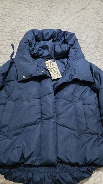 Женская куртка новая легкая , стиль оверсайз