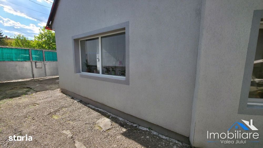 Casa 4 camere - Lupeni | Zona centrala | Aproape de statiunea Straja