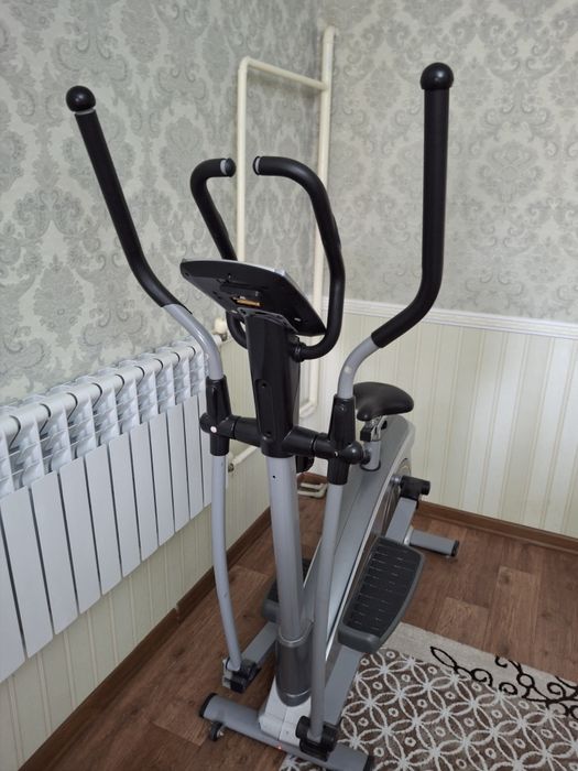 Эллиптический тренажер
