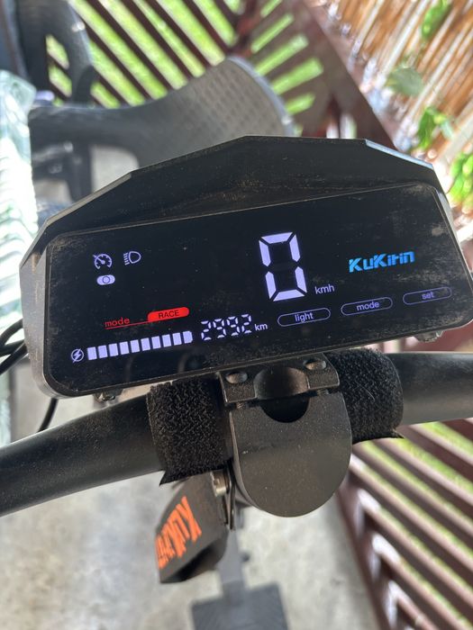 Kukirin G2 2024 cu cheie + manusi + leduri + borseta