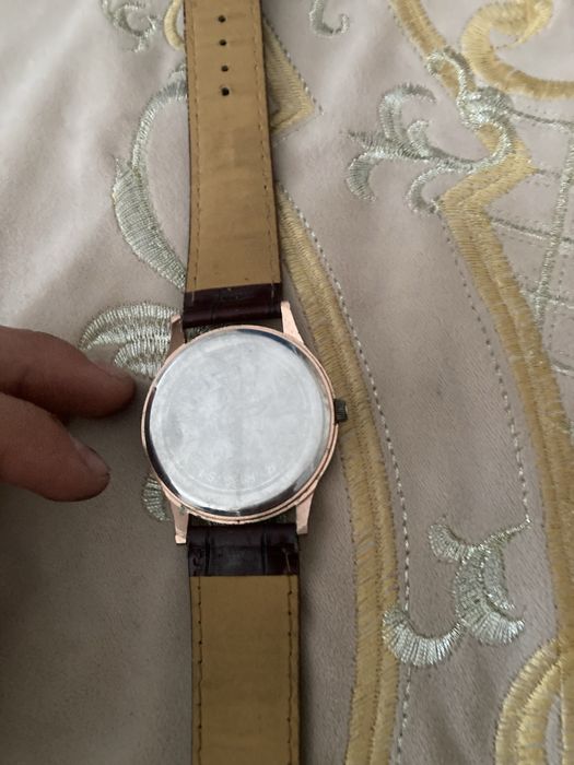 Не роботет страые часы