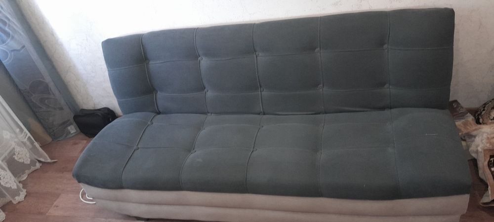Продам диван,в отличном состоянии.