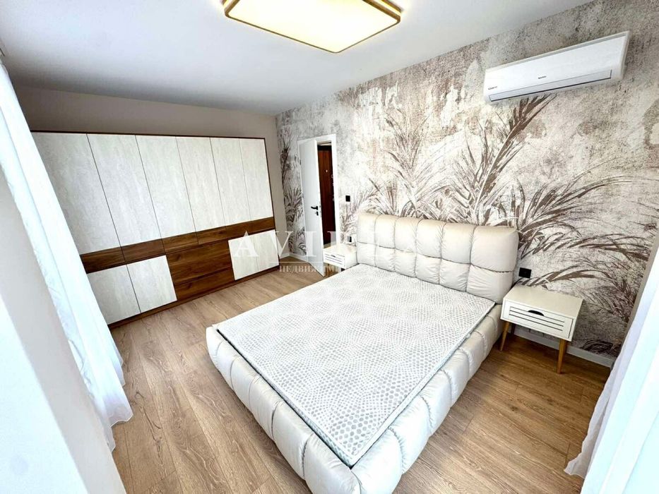 Продава се Двустаен апартамент в Пловдив, Остромила - 74 кв.м за 965 €/кв.м - Снимка #1